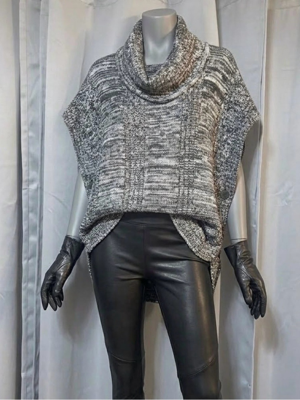 NWT Wonan Within Blk/Grey Cowl Neck Poncho Sweater w/Side Button Closure Sz 1X